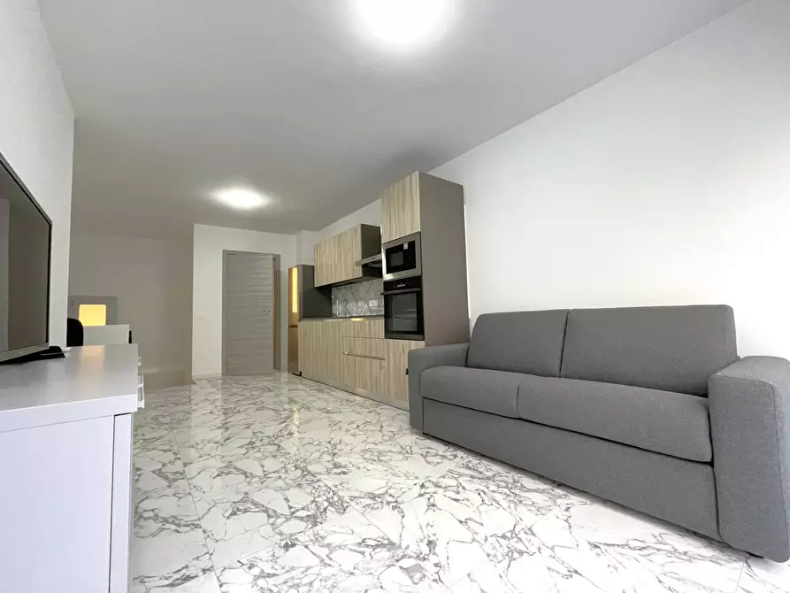 Immagine 1 di Appartamento in affitto  in via XX Settembre a Catanzaro