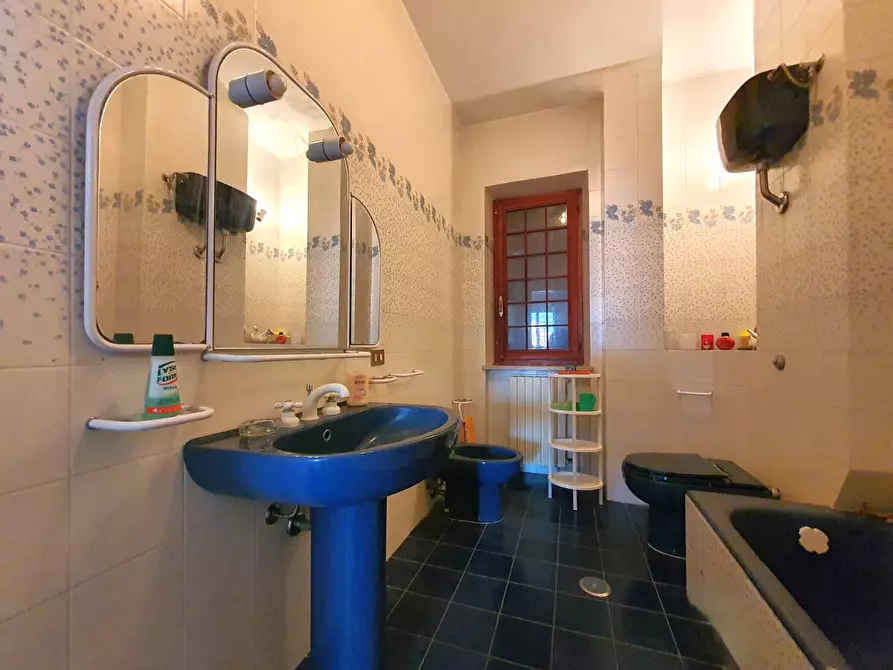 Immagine 25 di Villa in vendita  in Corso Bernardino Telesio 80 a Amato
