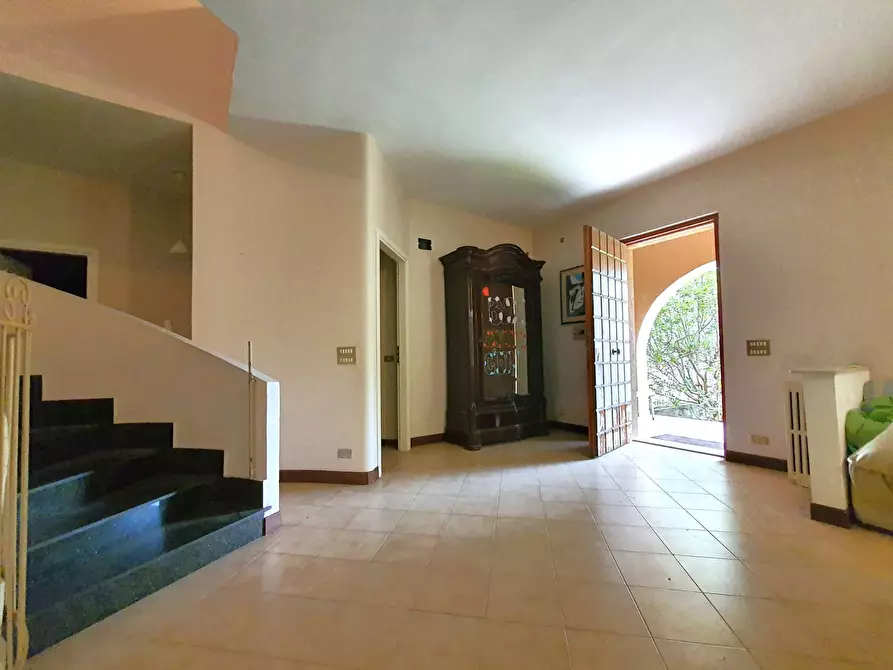 Immagine 30 di Villa in vendita  in Corso Bernardino Telesio 80 a Amato