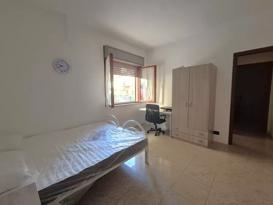 Immagine 13 di Camera in affitto  in Viale Crotone 19 a Catanzaro