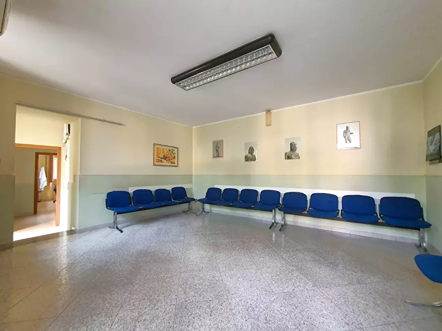 Immagine 2 di Ufficio in affitto  in via Ettore Vitale a Catanzaro