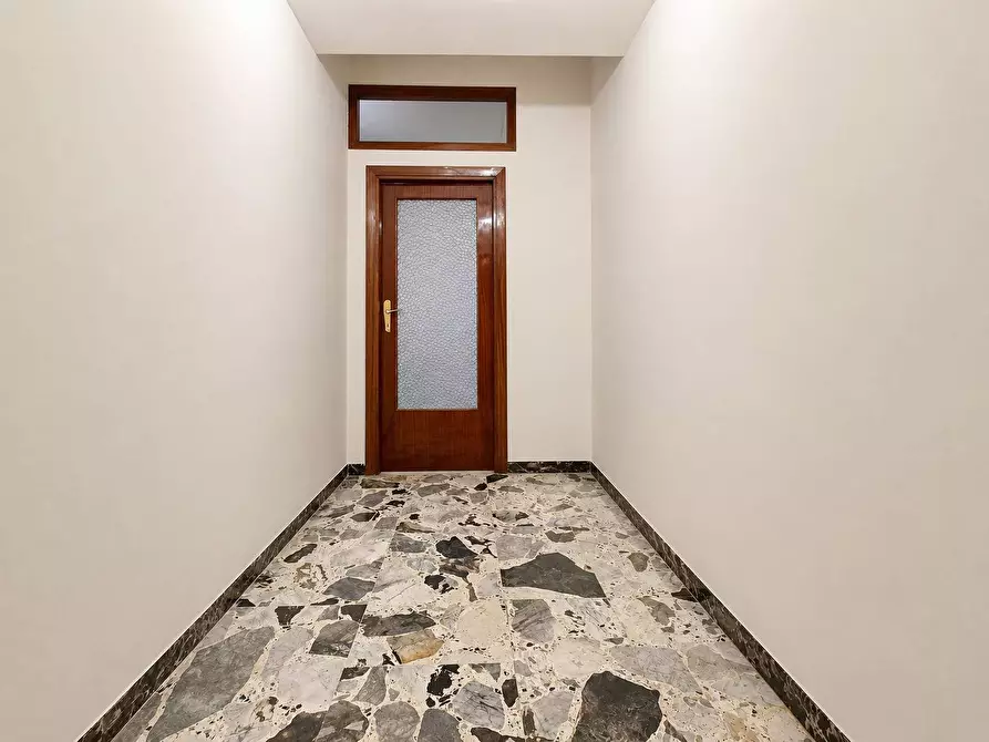 Immagine 3 di Appartamento in vendita  in via Madonna dei Cieli 16 a Catanzaro