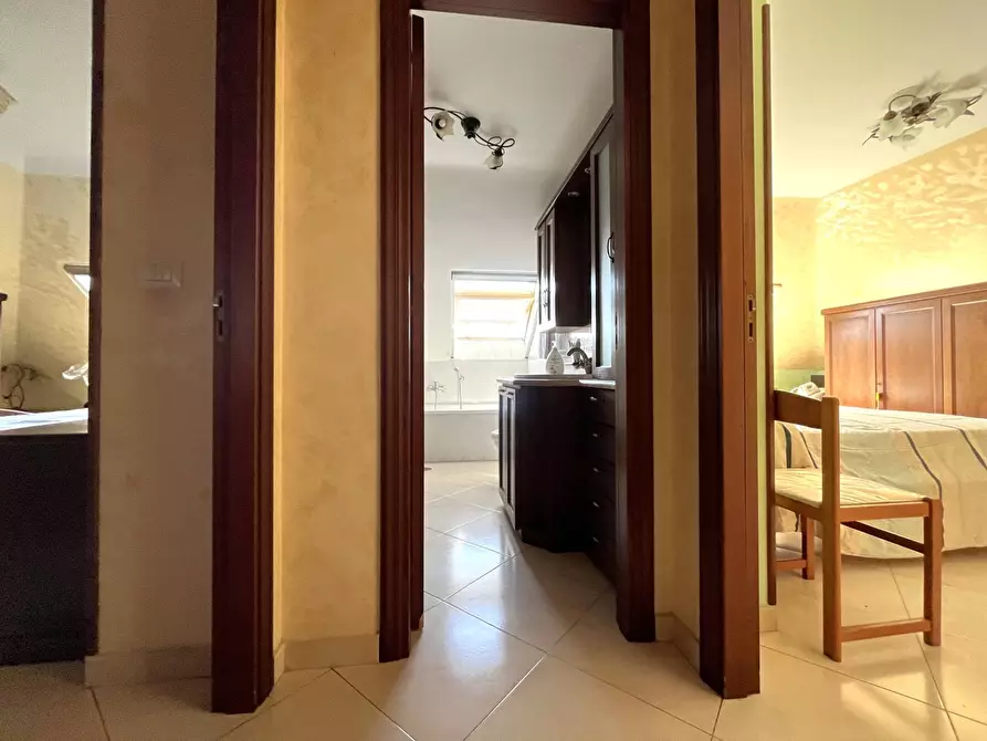 Immagine 13 di Appartamento in affitto  in Viale Crotone 147 a Catanzaro