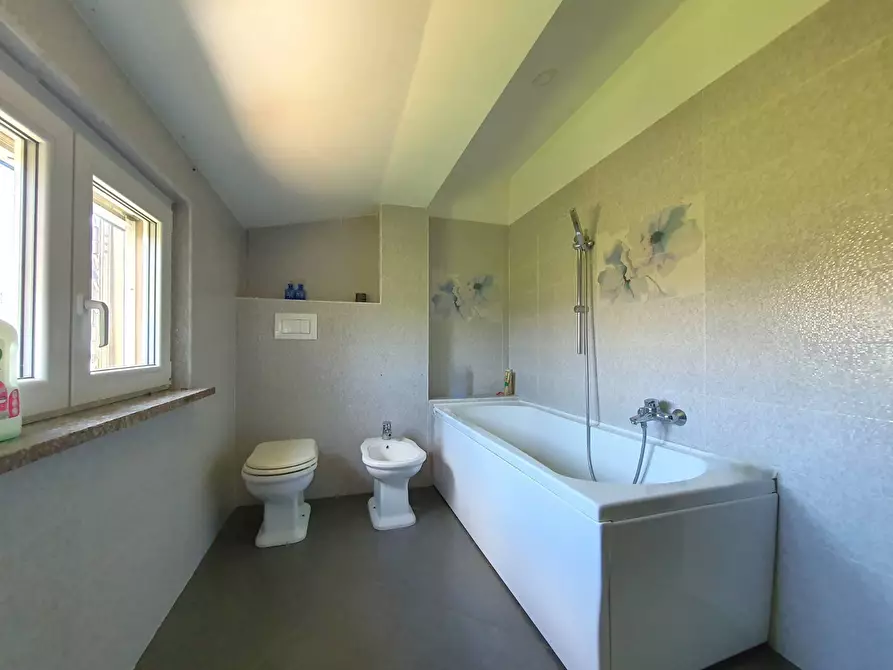 Immagine 9 di Appartamento in vendita  in via Sant'Anna a Amato