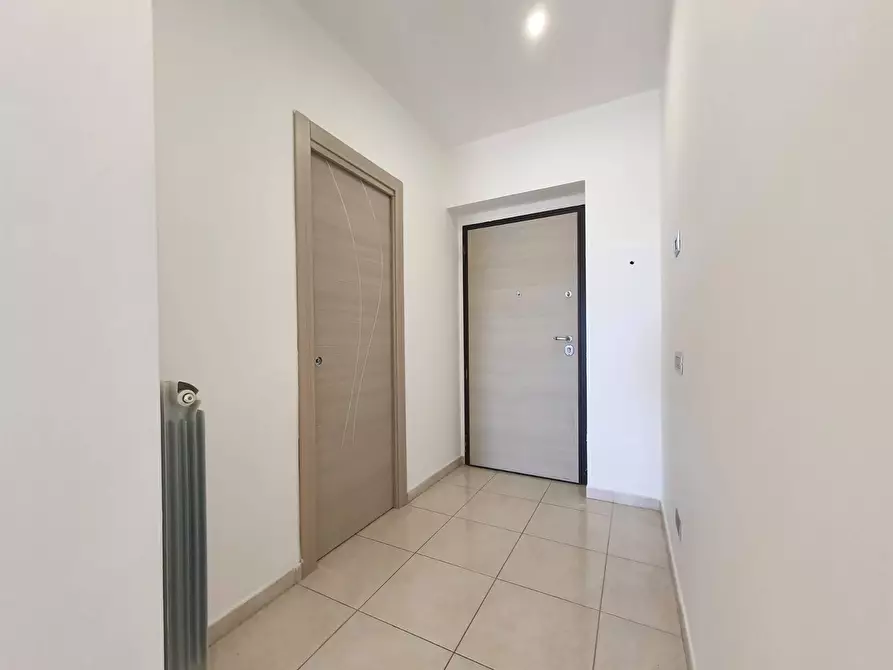 Immagine 15 di Appartamento in affitto  in via Domenico Marincola Pistoia a Catanzaro