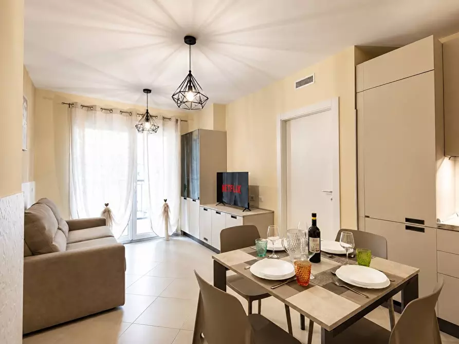 Immagine 2 di Appartamento in affitto  in Via Gottlieb Wilhelm Daimler 4 a Milano