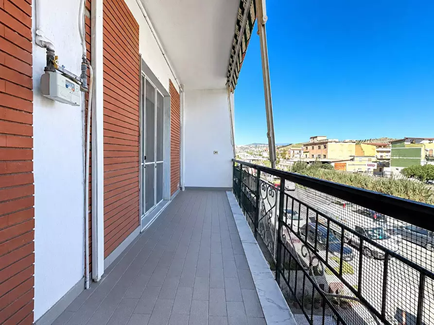Immagine 2 di Appartamento in vendita  in via Angitola a Catanzaro