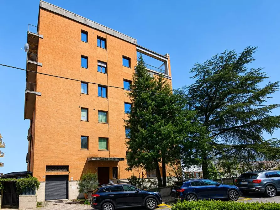 Immagine 1 di Appartamento in vendita  in via Madonna dei Cieli a Catanzaro