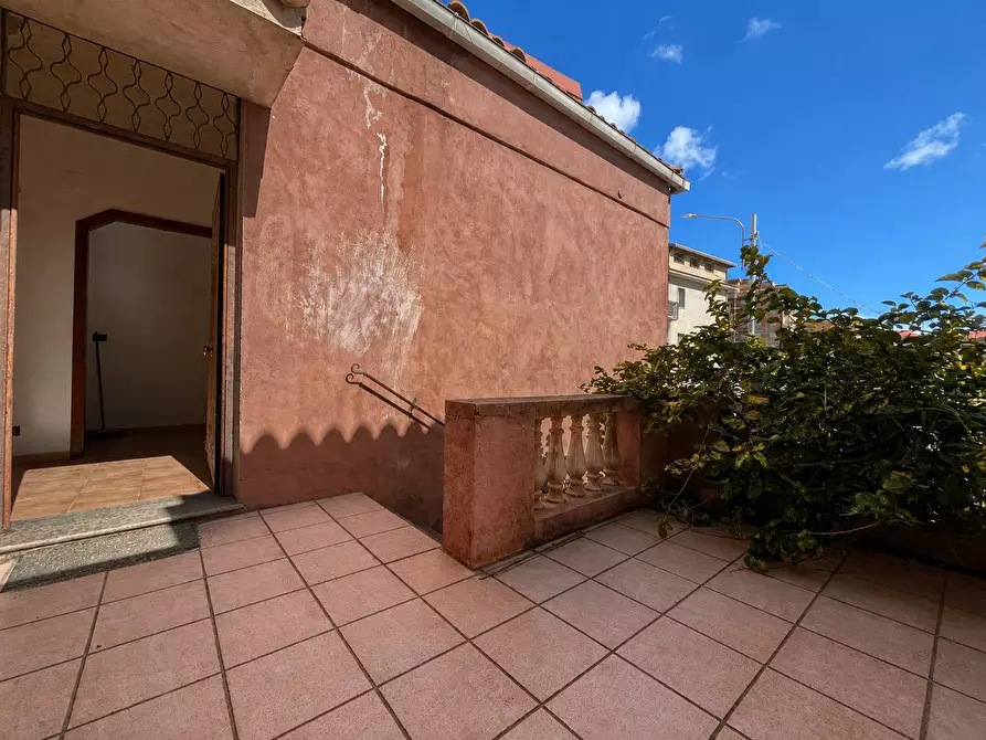 Immagine 3 di Casa indipendente in vendita  in Via Lombardia a Catanzaro