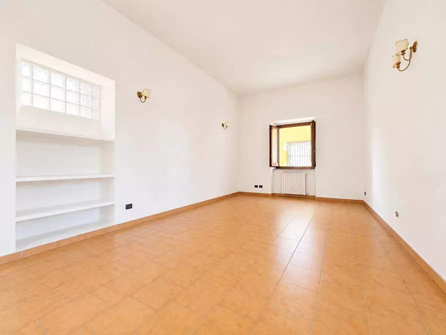 Immagine 5 di Casa indipendente in vendita  in Via Lombardia a Catanzaro
