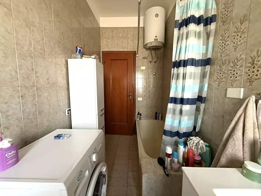 Immagine 9 di Camera in affitto  in via Fiume a Catanzaro