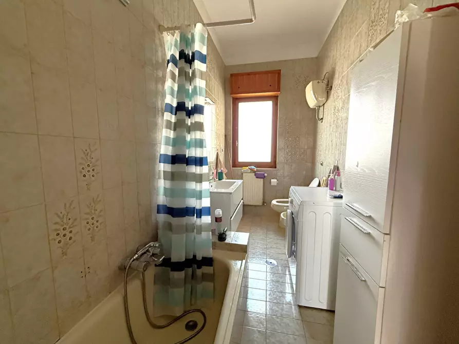 Immagine 8 di Camera in affitto  in via Fiume a Catanzaro