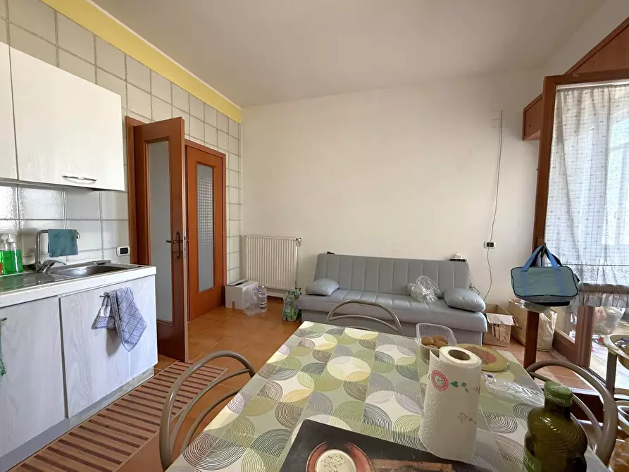 Immagine 4 di Camera in affitto  in via Fiume a Catanzaro