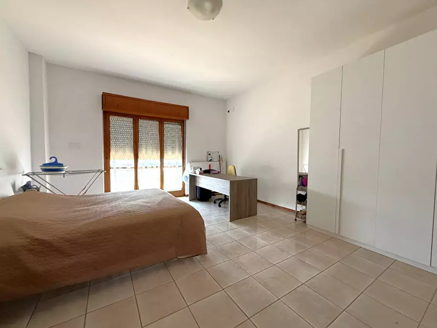 Immagine 1 di Camera in affitto  in via Fiume a Catanzaro