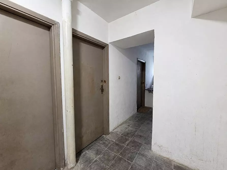Immagine 24 di Appartamento in vendita  in viale Crotone a Catanzaro