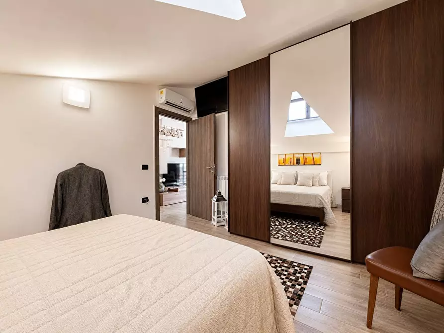 Immagine 19 di Appartamento in vendita  in via Cattaneo Carlo a Catanzaro