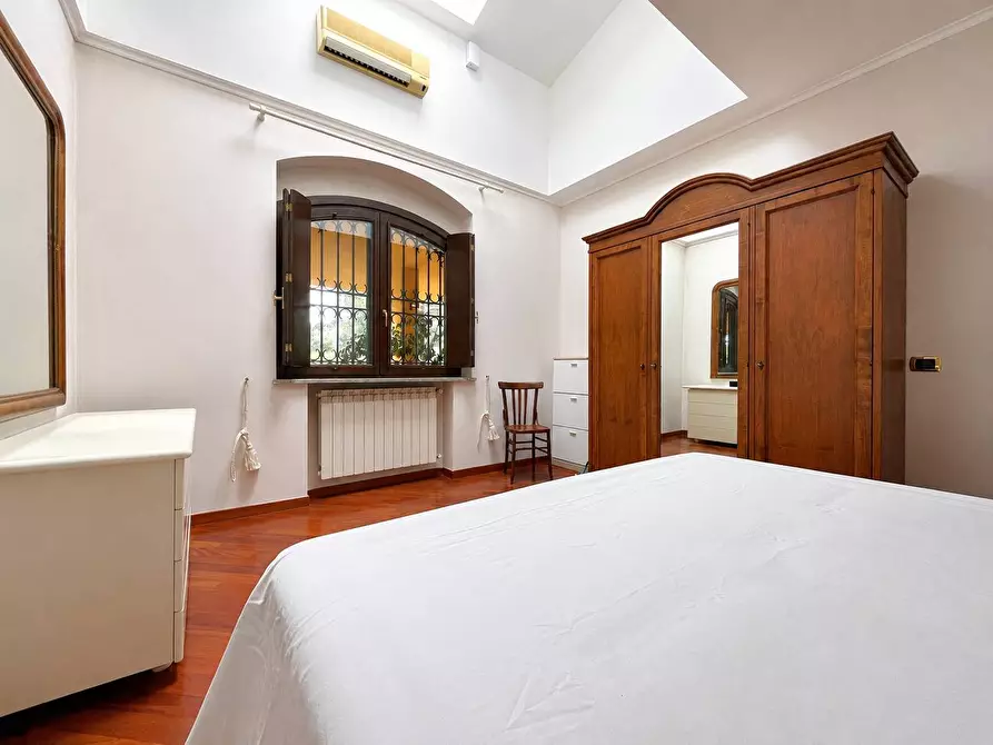 Immagine 10 di Casa semindipendente in vendita  in via dei Tulipani 32 a Catanzaro