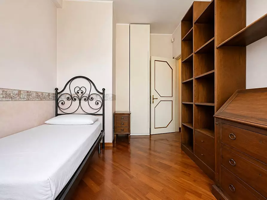 Immagine 15 di Casa semindipendente in vendita  in via dei Tulipani 32 a Catanzaro