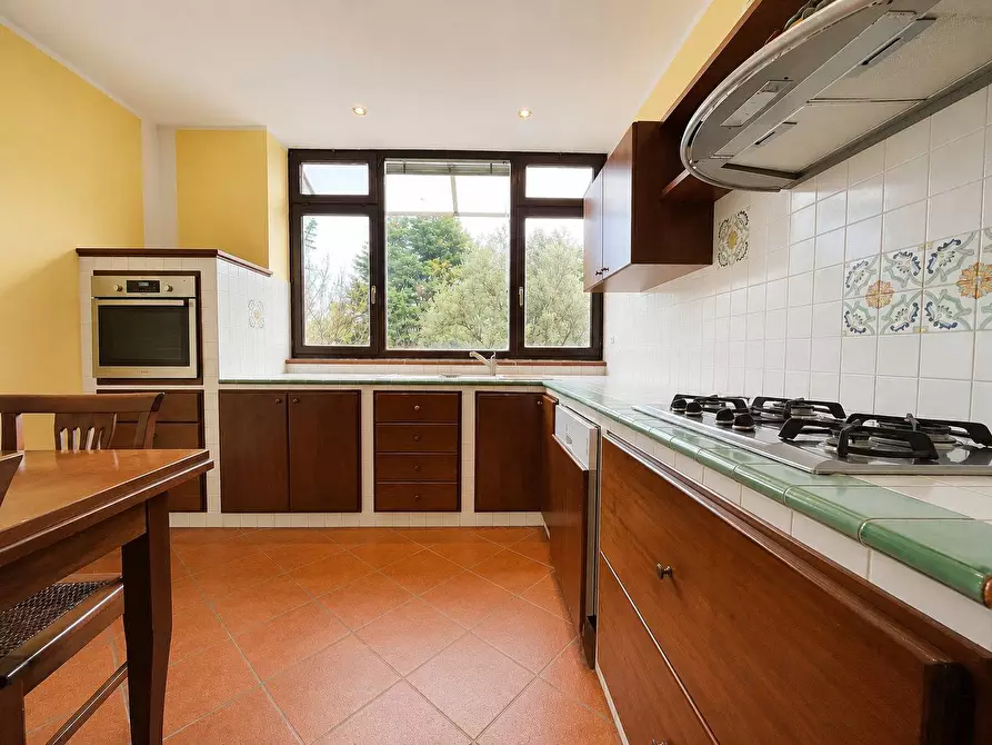 Immagine 4 di Casa semindipendente in vendita  in via dei Tulipani 32 a Catanzaro