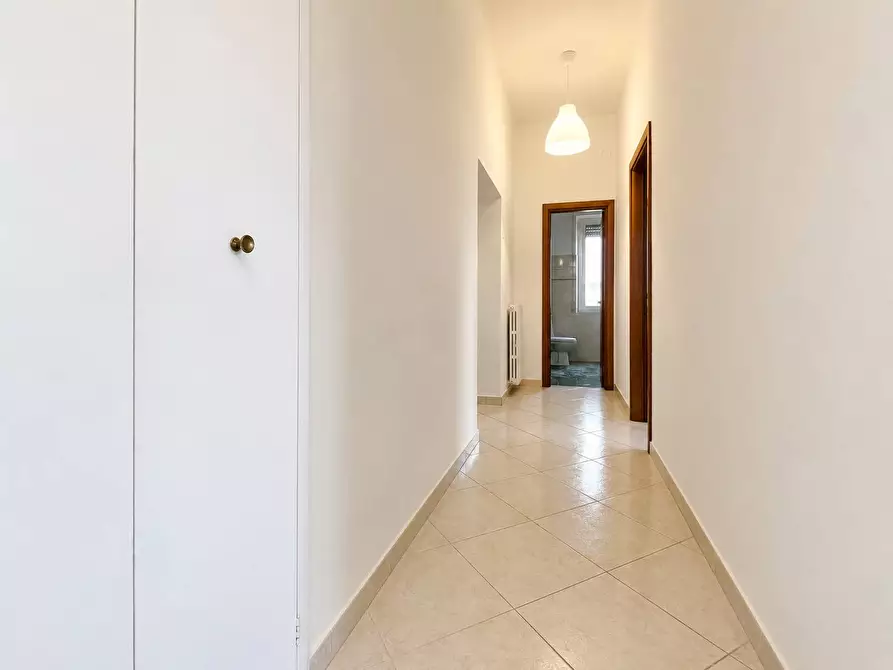 Immagine 17 di Appartamento in vendita  in via Sensales a Catanzaro