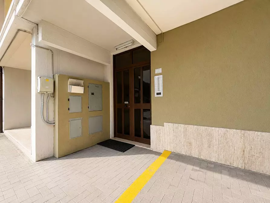 Immagine 28 di Appartamento in vendita  in Via Bezzecca 1/B a Catanzaro