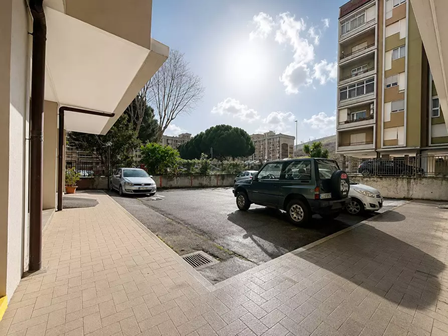 Immagine 29 di Appartamento in vendita  in Via Bezzecca 1/B a Catanzaro