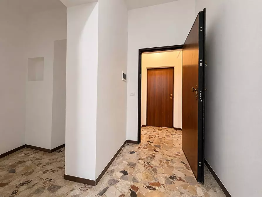 Immagine 21 di Villa in vendita  in Traversa via Trapani 45 a Catanzaro