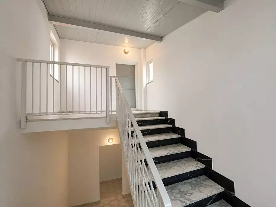 Immagine 27 di Villa in vendita  in Traversa via Trapani 45 a Catanzaro