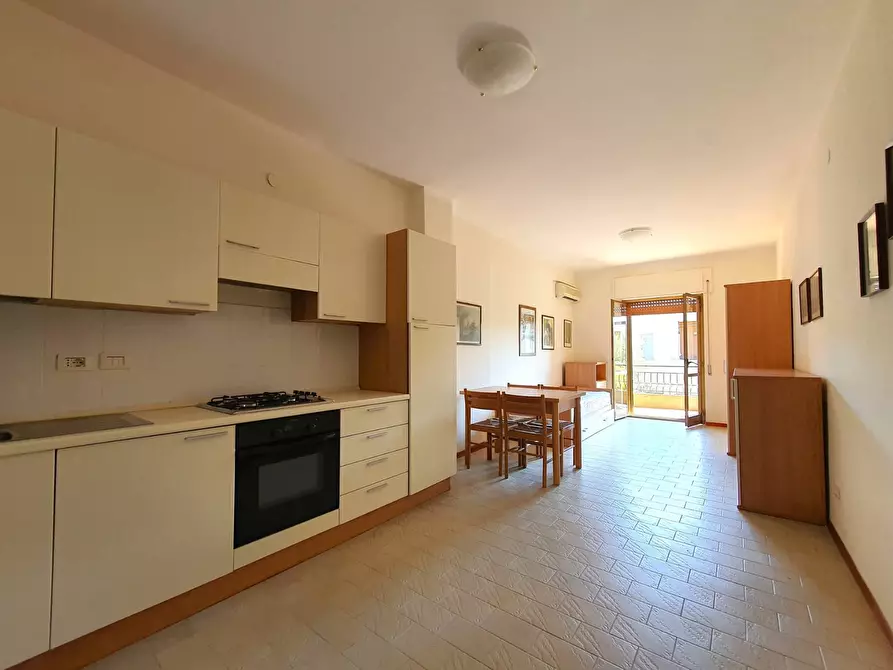 Immagine 1 di Appartamento in affitto  in via Tommaso Campanella a Catanzaro