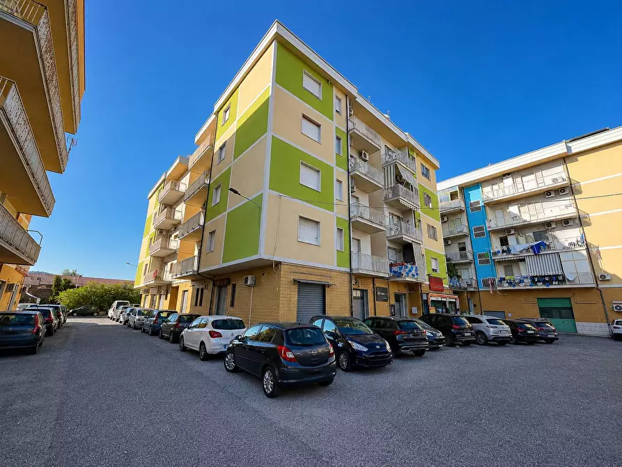 Immagine 13 di Appartamento in affitto  in Via Torrazzo 58 a Catanzaro