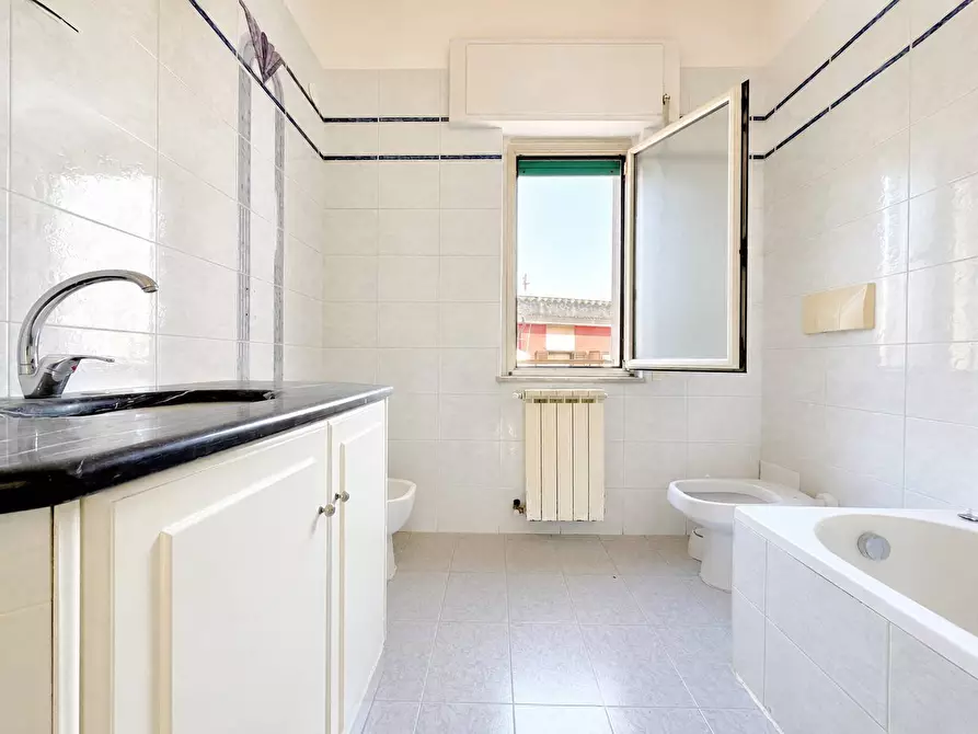 Immagine 15 di Appartamento in vendita  in Viale dei Feaci 9 a Squillace