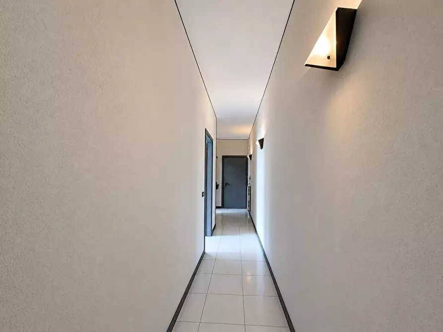 Immagine 13 di Appartamento in affitto  in Viale Crotone 23 a Catanzaro