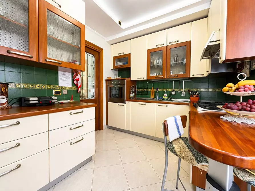 Immagine 4 di Appartamento in vendita  in via Edmondo Buccarelli 49 a Catanzaro