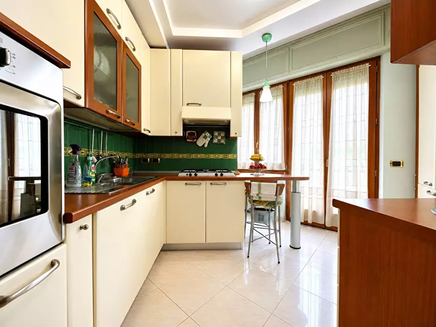 Immagine 3 di Appartamento in vendita  in via Edmondo Buccarelli 49 a Catanzaro