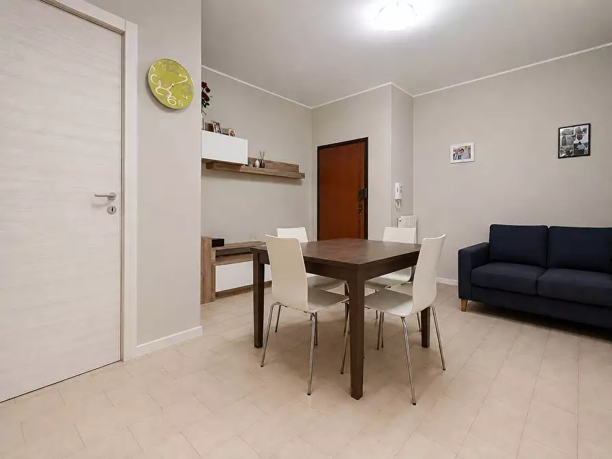 Immagine 7 di Camera in affitto  in viale Crotone a Catanzaro