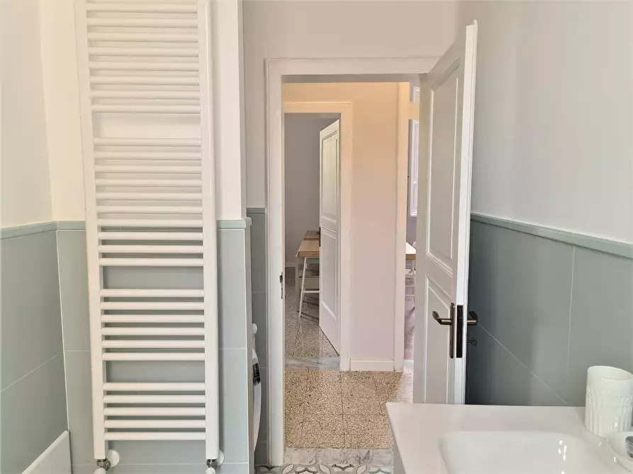 Immagine 11 di Appartamento in vendita  in Via Venezia 7 a Catanzaro