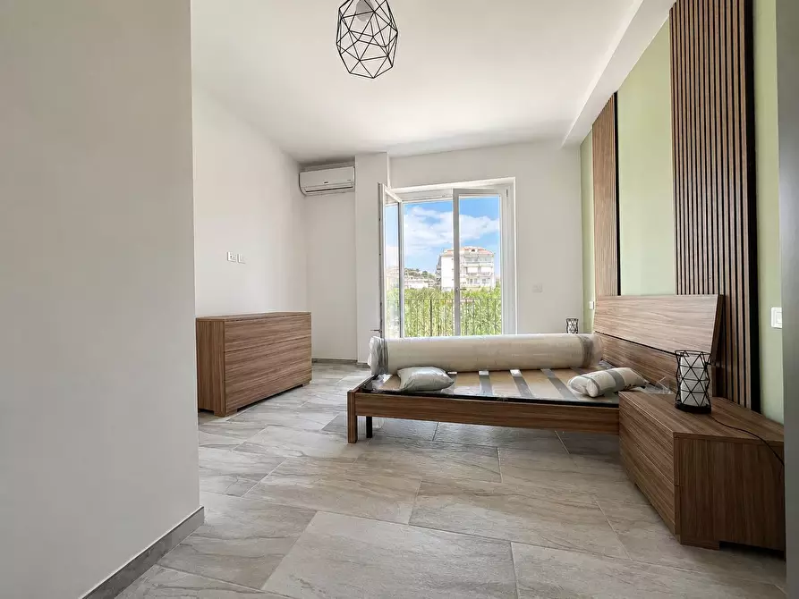 Immagine 6 di Appartamento in affitto  in Via Sant'Elena a Catanzaro