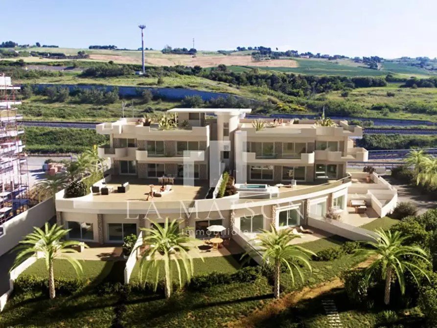 Immagine 1 di Appartamento in vendita  in Lungomare nord a Termoli