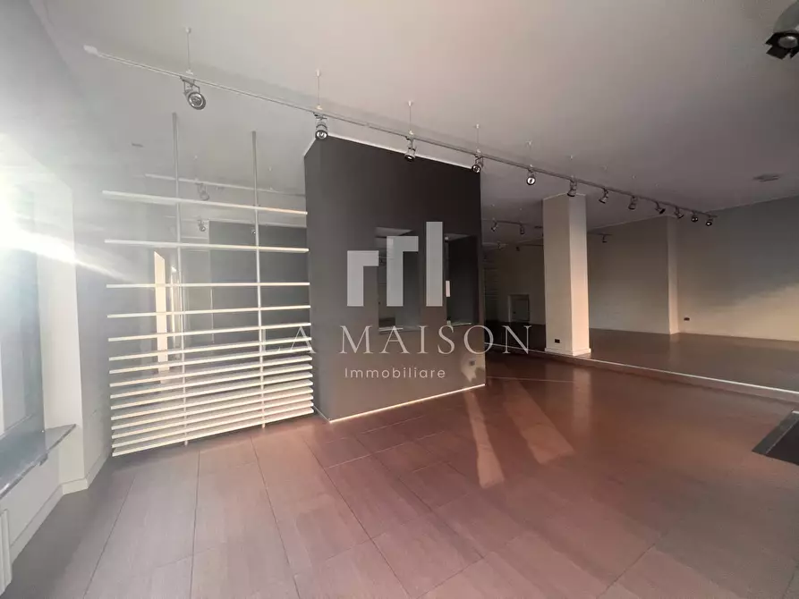 Immagine 13 di Locale commerciale in affitto  in Via IV Novembre 22 a Campobasso