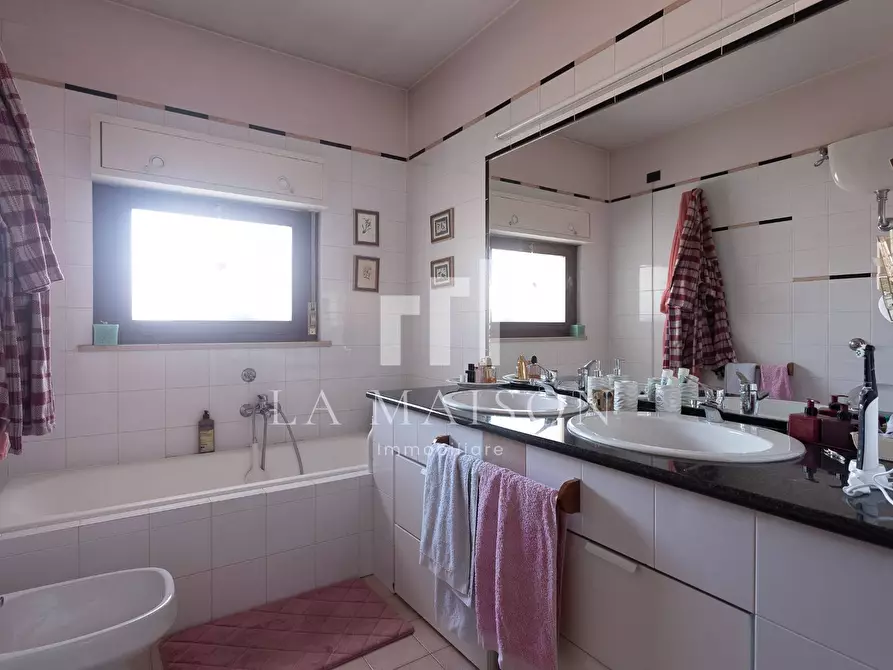 Immagine 21 di Villetta a schiera in vendita  in Viale Alessandro Manzoni 285 a Campobasso