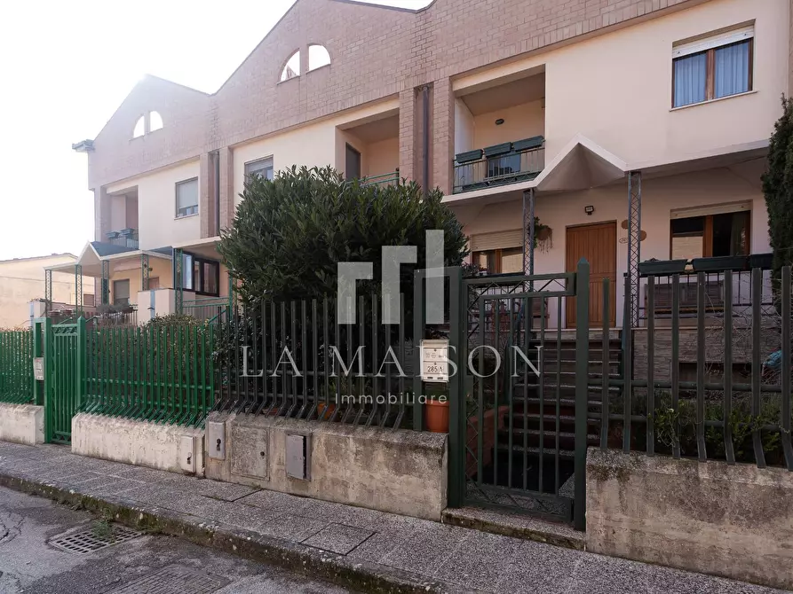 Immagine 43 di Villetta a schiera in vendita  in Viale Alessandro Manzoni 285 a Campobasso