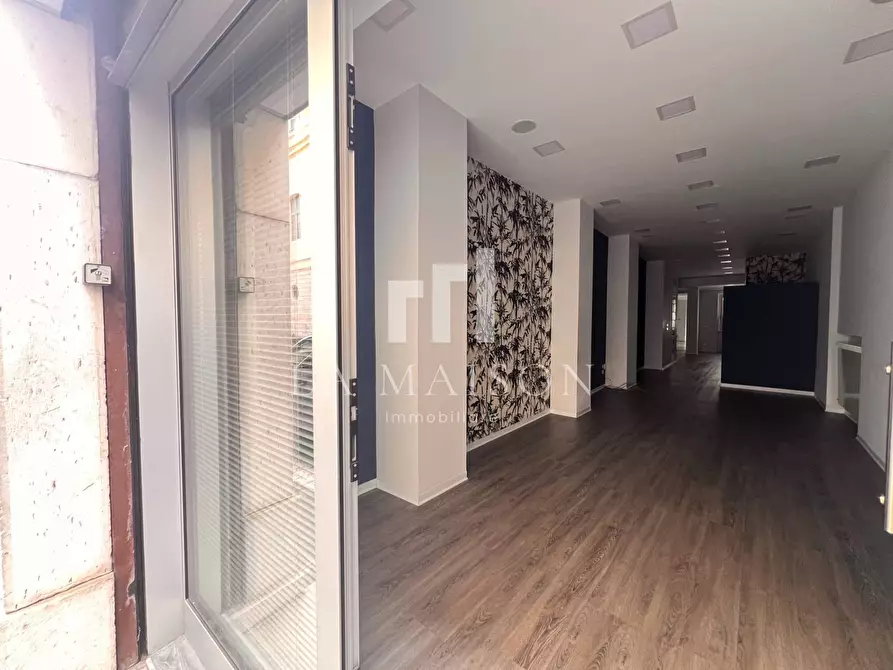 Immagine 2 di Locale commerciale in affitto  in Via Veneto 40 a Campobasso