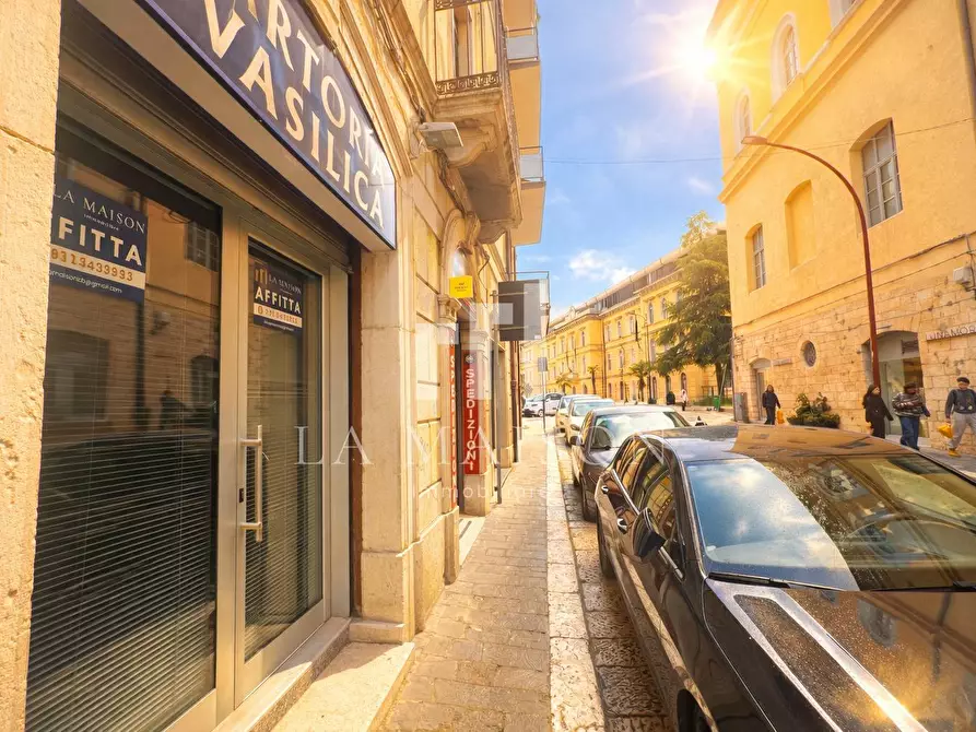 Immagine 13 di Locale commerciale in affitto  in Via Veneto 40 a Campobasso