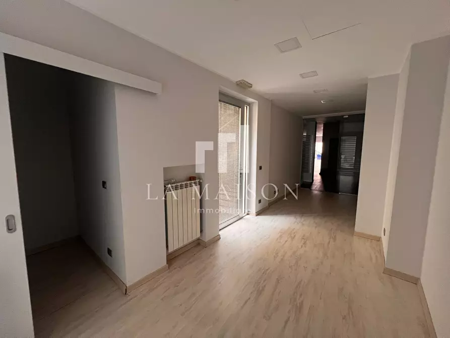 Immagine 12 di Locale commerciale in affitto  in Via Veneto 40 a Campobasso