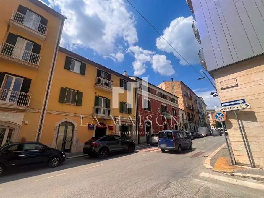 Immagine 1 di Locale commerciale in vendita  in Via Mazzini 35 a Campobasso
