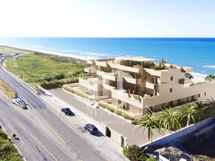 Immagine 4 di Appartamento in vendita  in Lungomare nord a Termoli