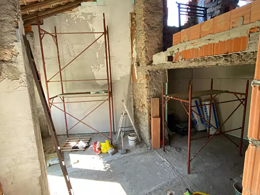 Immagine 1 di Rustico / casale in vendita  in VIA MONTE ROSA 12 a Mornago