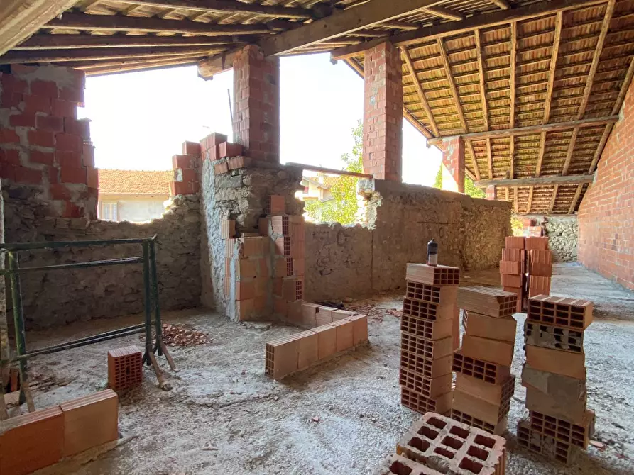 Immagine 6 di Rustico / casale in vendita  in VIA MONTE ROSA 12 a Mornago