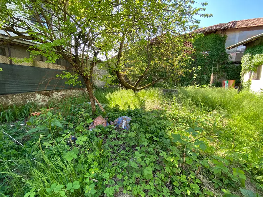 Immagine 14 di Rustico / casale in vendita  in VIA MONTE ROSA 12 a Mornago