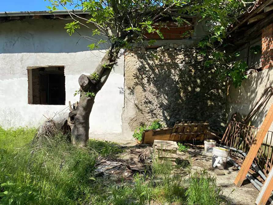 Immagine 16 di Rustico / casale in vendita  in VIA MONTE ROSA 12 a Mornago
